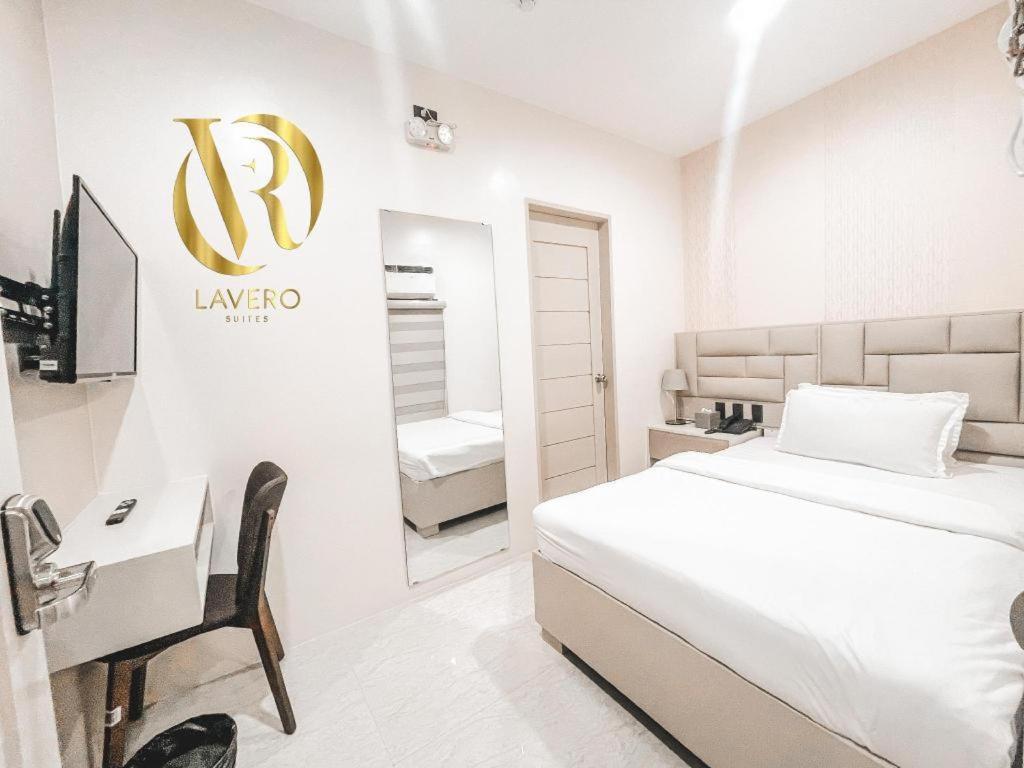 Lavero Suites Kalibo Εξωτερικό φωτογραφία